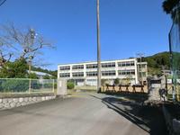 旧伊平小学校